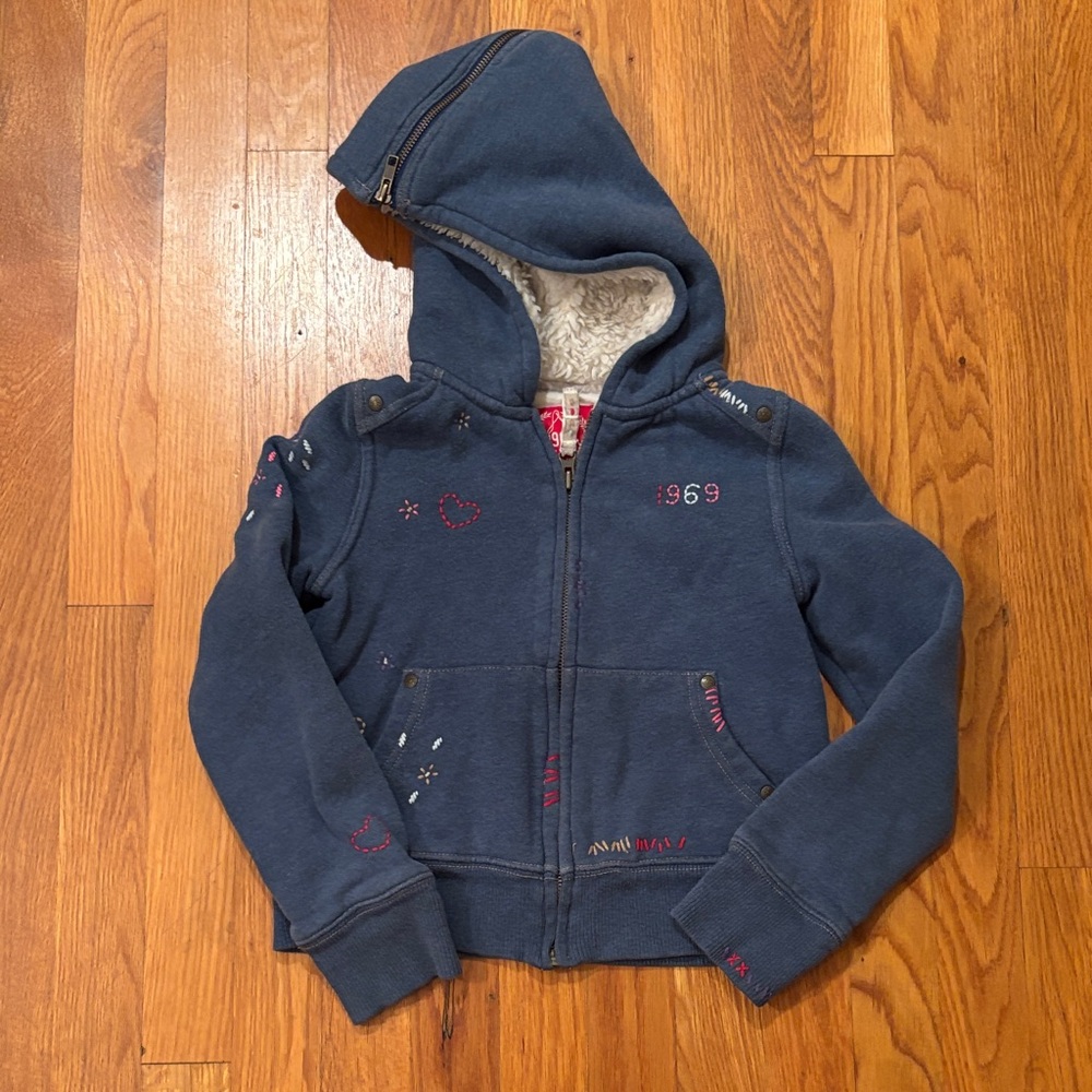 Gap 1969 Cozy Navy Hoodie with Embroidered Accents